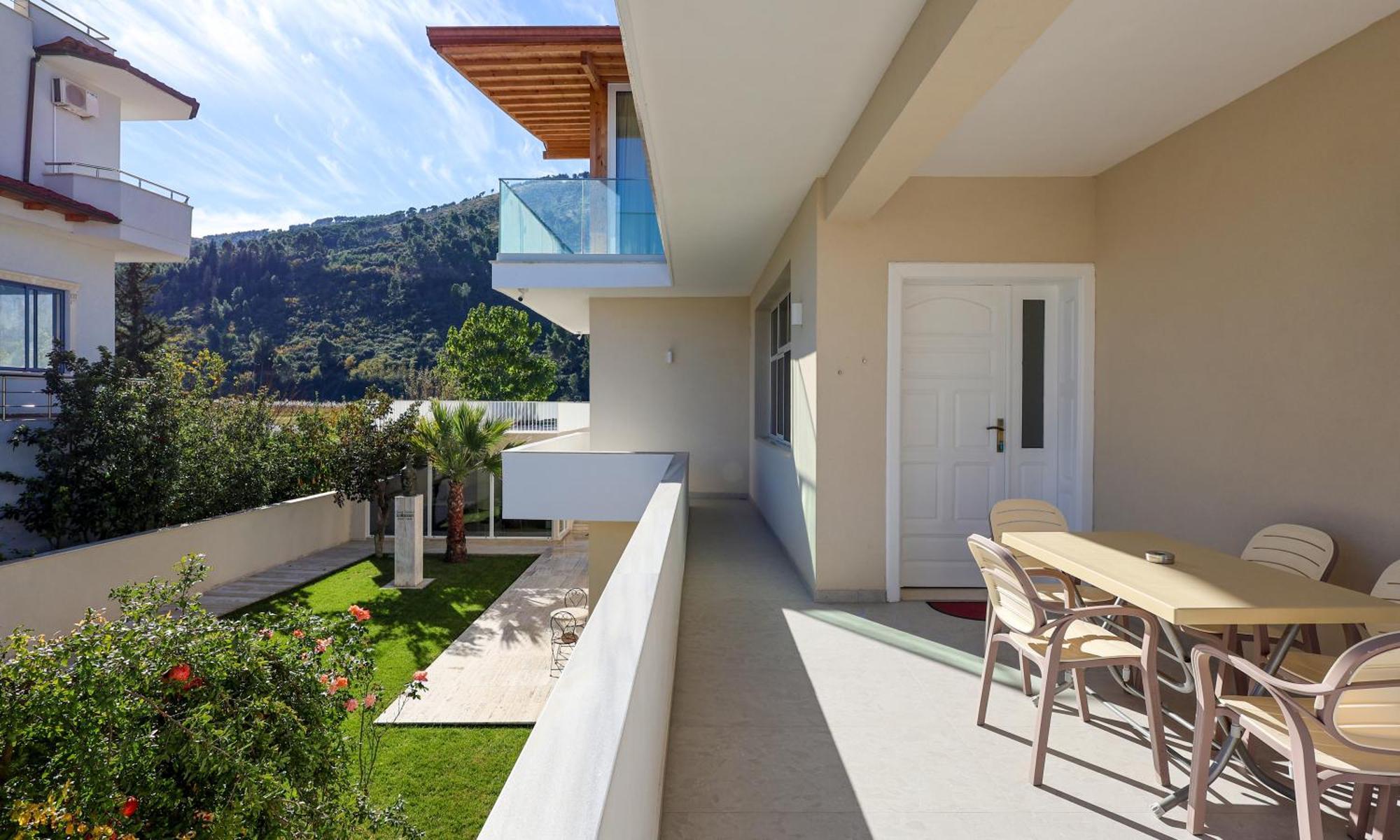 Apartaments Mimani 2 Berat Rom bilde